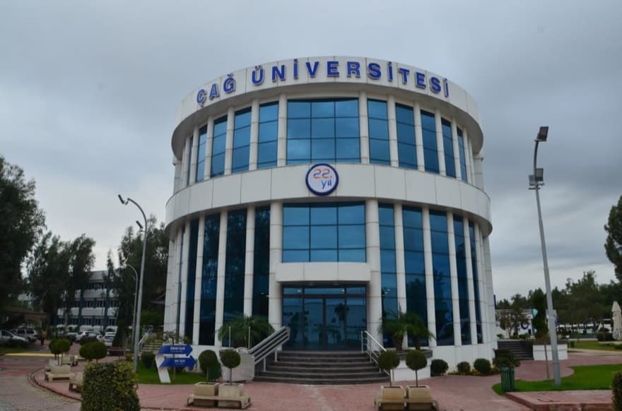 Çağ Üniversitesi kampüsü