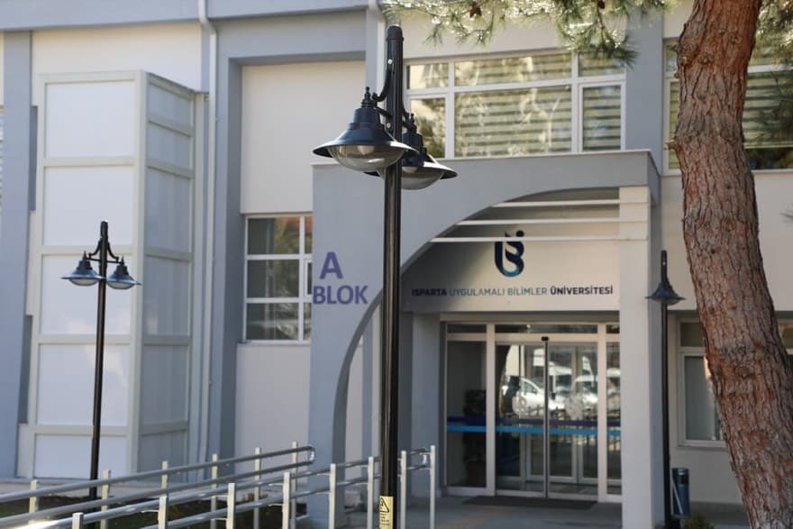 Isparta University of Applied Sciences kampüsü
